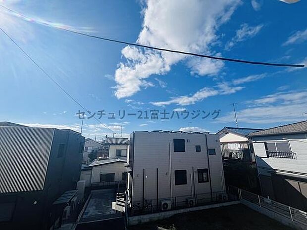 開放感があり青空が望めます！