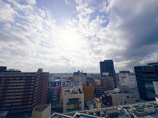 開放感があり青空が望めます！