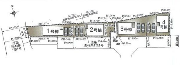 全体区画図は各号棟の配置や敷地面積が明確に示されております。駐車スペースも複数台分確保されています。道路幅や各区画の形も一目で確認できます。分かりやすい構成となっています。