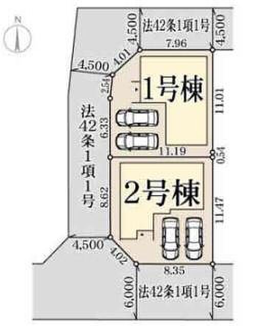 全体区画図にて敷地の形状や道路幅員が一目で分かります。各区画には駐車スペースが設けられています。前面道路との接道状況も区画図から確認できます。