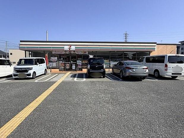 セブンイレブン姫路宮田東店まで1117m
