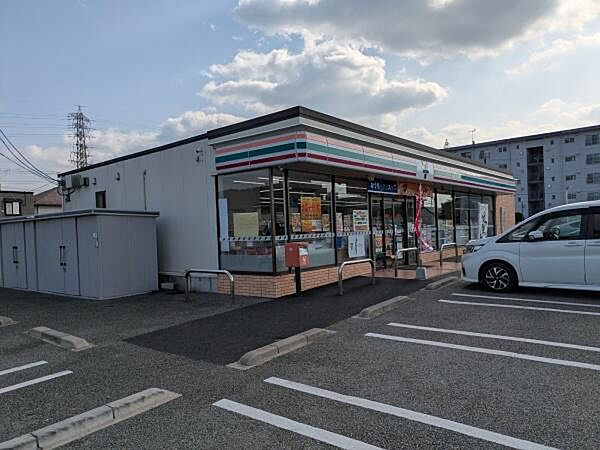 セブンイレブン姫路宮田店まで1081m