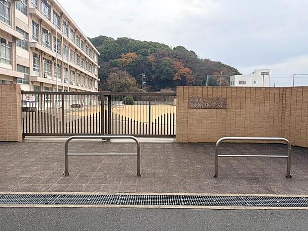 姫路市立勝原小学校まで281m