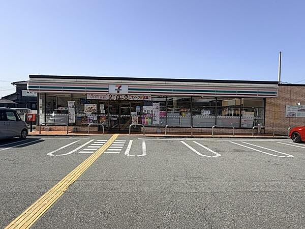 セブンイレブン兵庫太子東南店まで988m