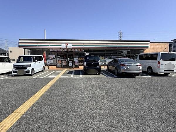 セブンイレブン姫路宮田東店まで1156m