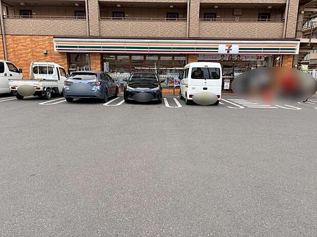 セブンイレブン姫路土山7丁目店まで648m