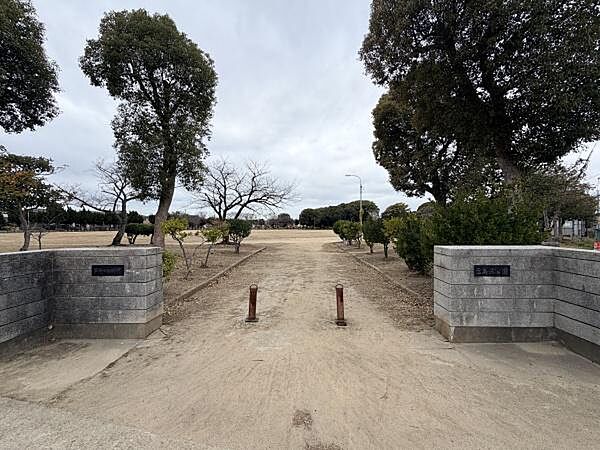 広高浜公園まで1501m