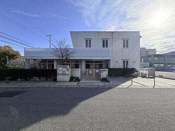 青山保育園市役所北分園まで531m