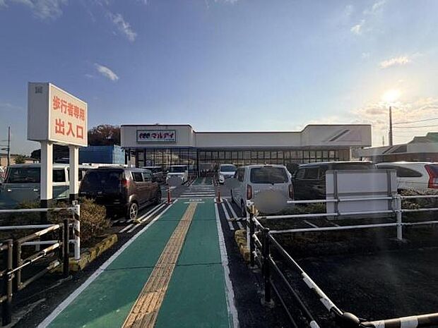 マルアイいかるが店まで418m