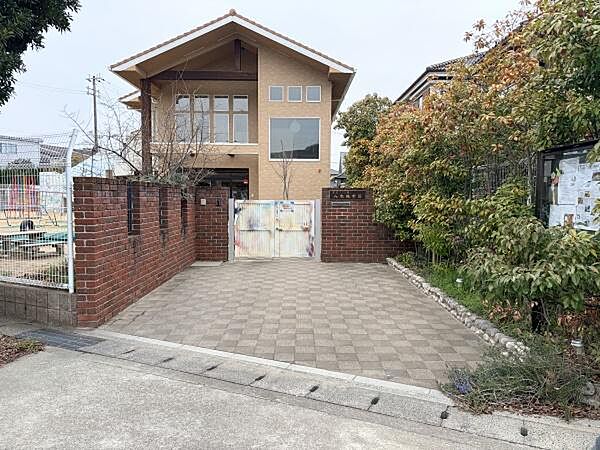 認定こども園八木保育園まで173m
