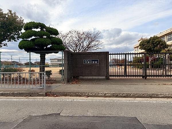 姫路市立大津小学校まで116m