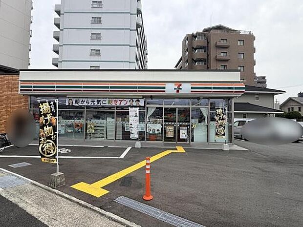 セブンイレブン姫路英賀保駅前店まで802m