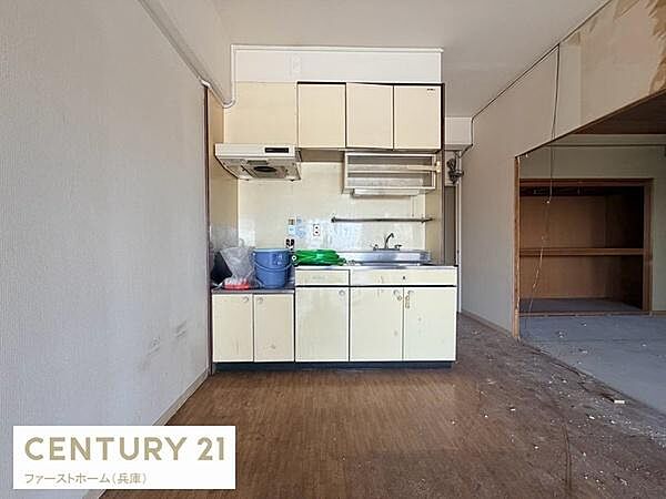 リフォーム中のお写真です