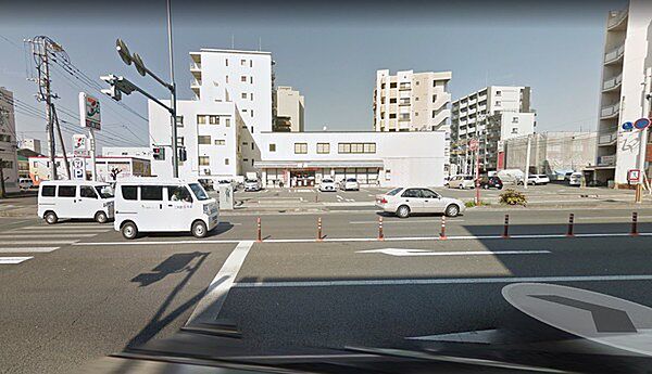 セブンイレブン宮崎広島2丁目店まで352m