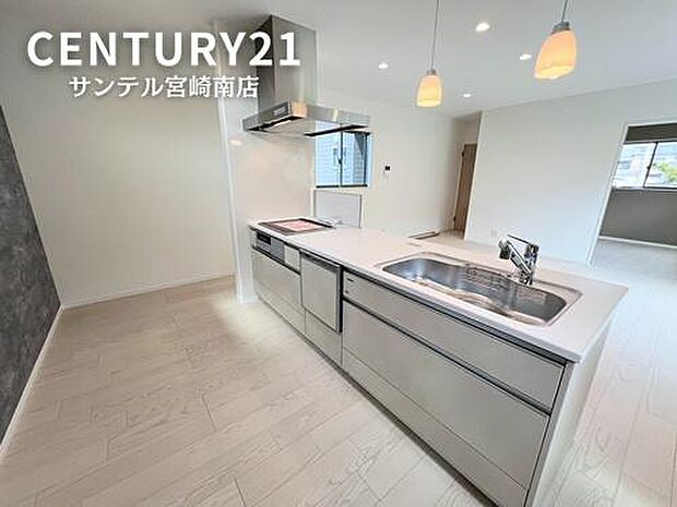 同仕様写真(キッチン)※モデル写真でございます。色や配置の相違がある場合がございます。