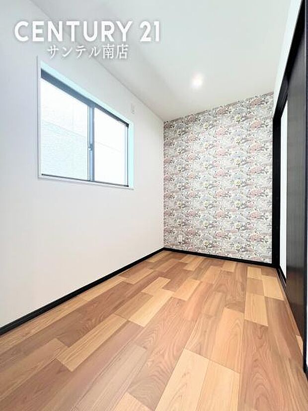 子供部屋にいかがでしょうか♪趣味部屋やワークスペースにも(^^♪日当たり、風通し良好です(^^♪