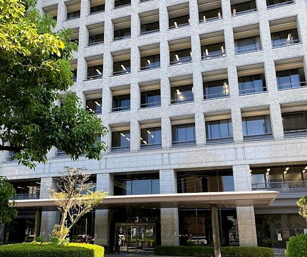 宮崎県警察本部まで750m