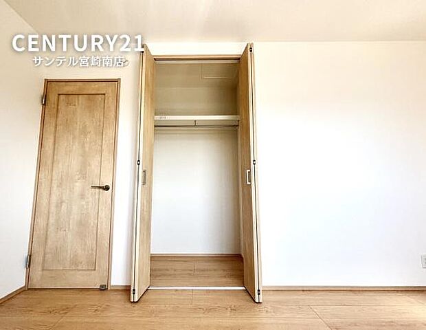 洋室収納です。