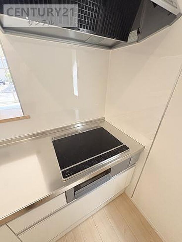 シンプルで使いやすい設計のキッチン♪