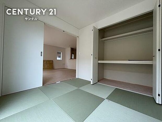 素敵な雰囲気の和室です。一息付ける落ち着く空間です。