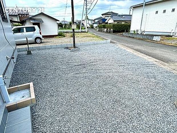お車は2台駐車可能です♪※車種によります!
