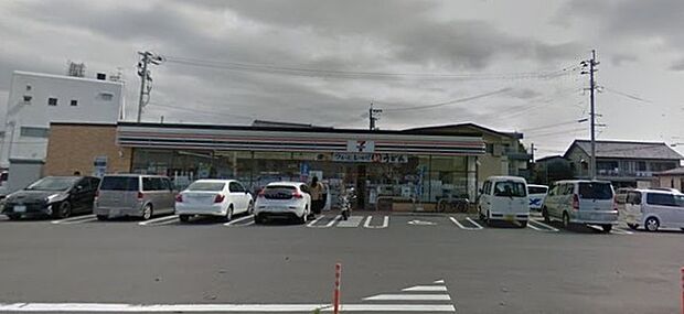 セブンイレブン宮崎中村東2丁目店まで204m