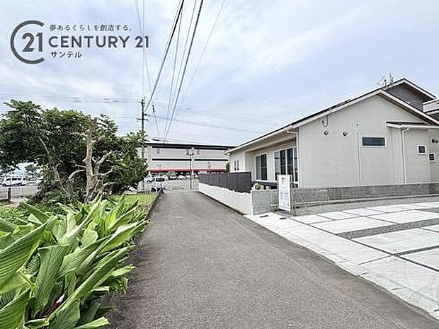 前面道路の写真です。