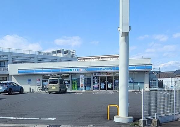 ローソン 宮崎吉村町平塚店まで298m