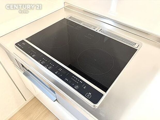 （同仕様写真）標準設備でIHクッキングヒーターでついており地震の時も安心ですね♪