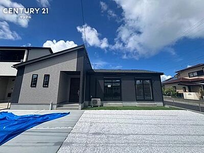 外観:E号棟の外観です。 外観:E号棟の外観です。
