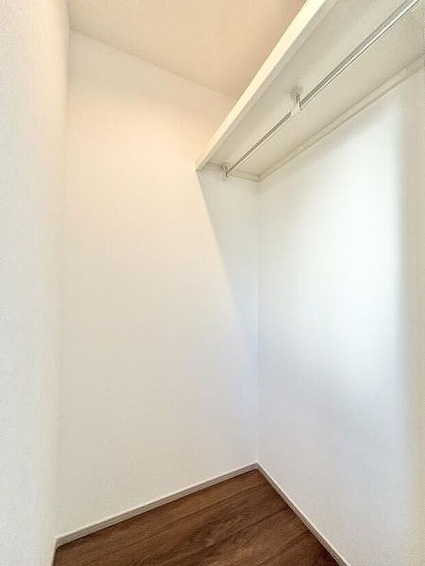 (同仕様写真)ウォークインクローゼット