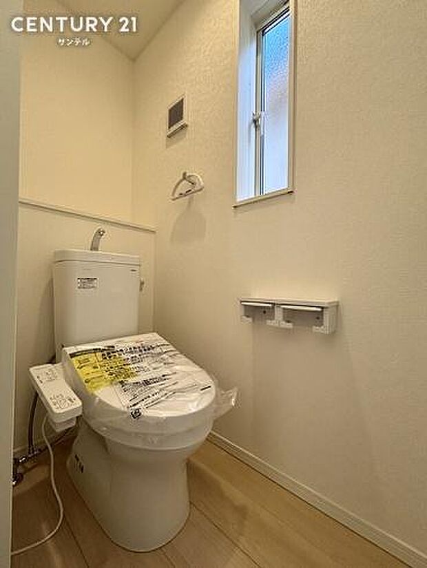 (同仕様写真)トイレ※モデル写真でございます。色や配置の相違がある場合がございます。