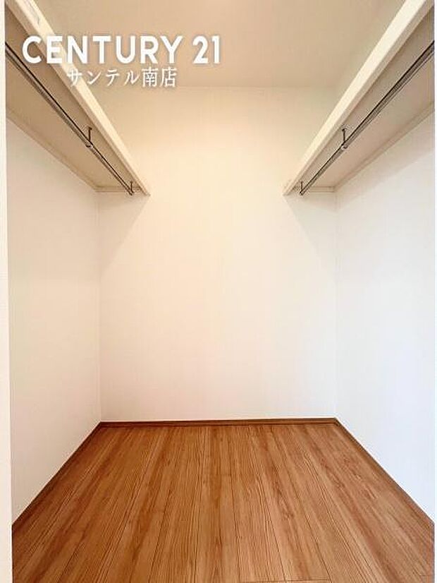 (同仕様写真)ウォークインクローゼット※モデル写真です。