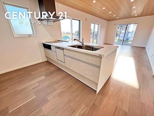 IHクッキングヒーター付きのキッチンです。