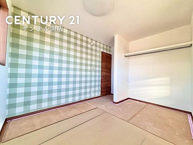 子供部屋にいかがでしょうか♪趣味部屋やワークスペースにも(^^♪風通し良好です(^^♪