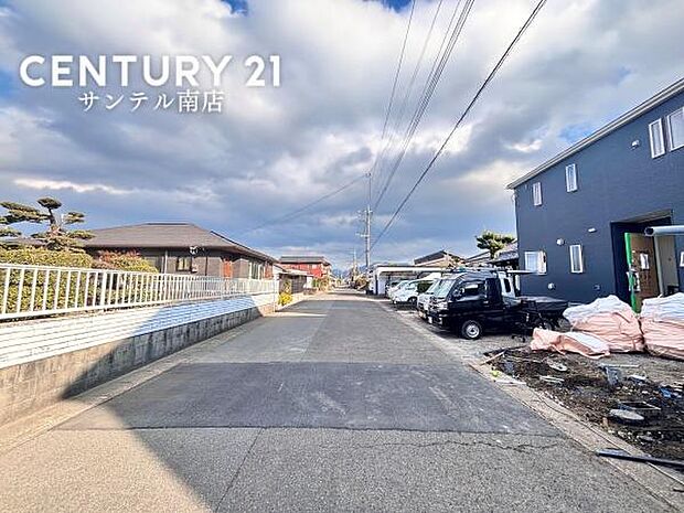前面道路の写真です♪