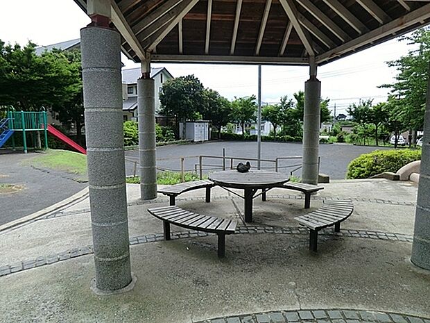 ひぐらし公園まで610m