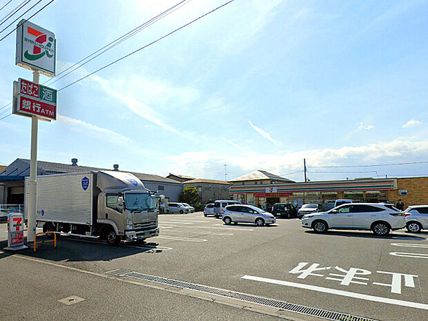 セブンイレブン寒川北倉見店まで2980m