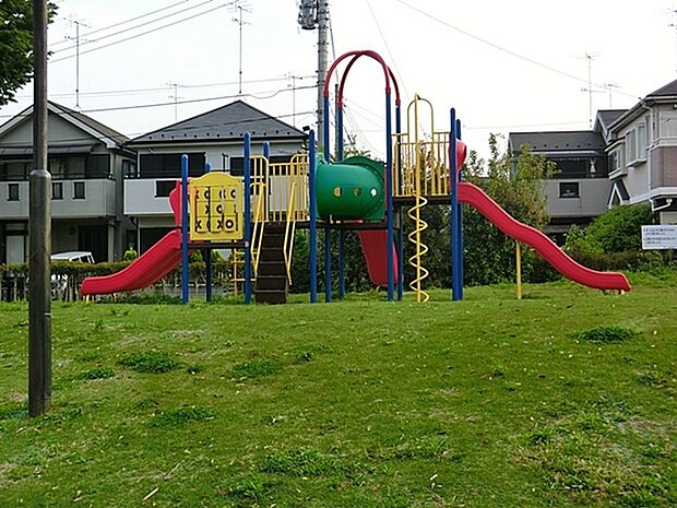 南瀬谷一丁目公園まで335m