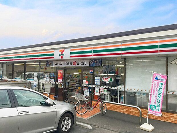 セブンイレブン 横浜栄笠間3丁目店まで1015m