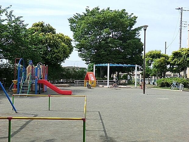 駒岡第一公園まで762m