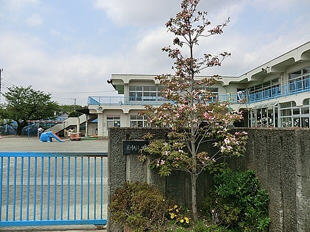 旭保育園まで1559m