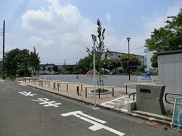 桂台第二公園まで378m