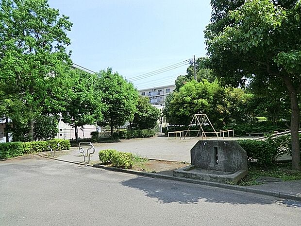 永山住宅第2児童遊園まで1412m