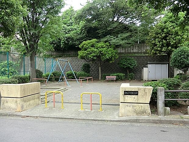 白根五丁歩第二公園まで332m