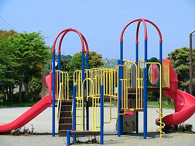 小矢部一丁目第二公園まで1108m