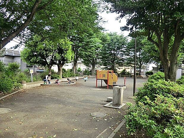 中尾町公園まで128m