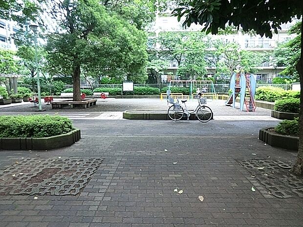 相模大野7丁目公園まで530m