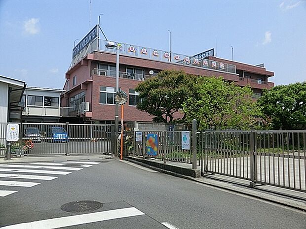 瀬谷幼稚園まで427m