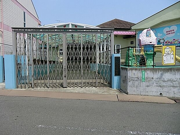 八朔幼稚園まで473m